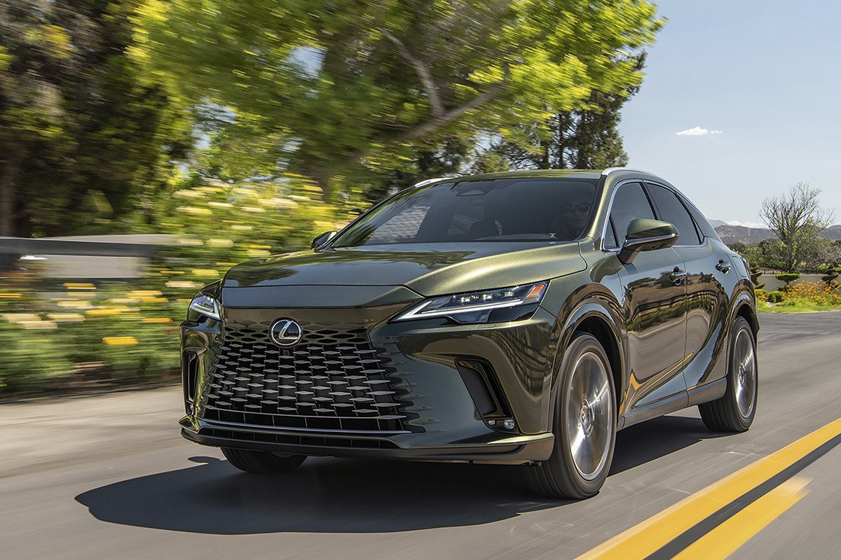 Lexus con motor híbrido