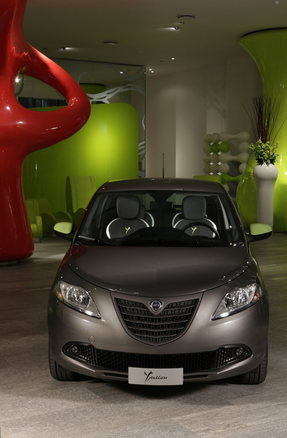 El Lancia Ypsilon estrena serie especial Elefantino ’14