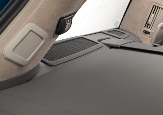 ¿Cuántos altavoces puede tener un coche?
