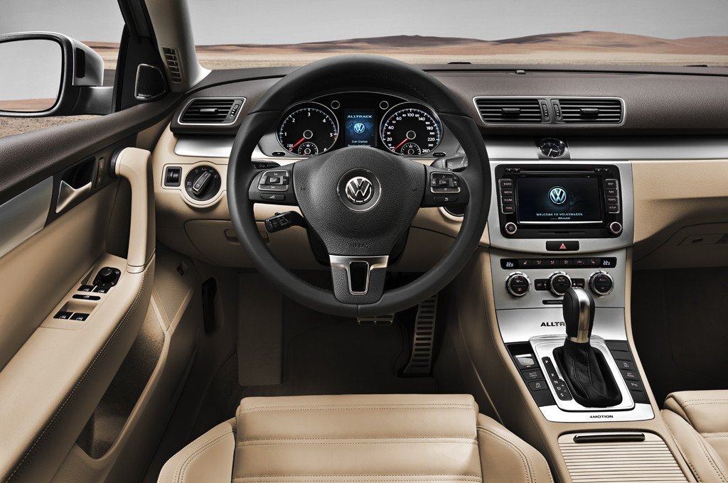 Volkswagen Passat Alltrack: el Passat se convierte en SUV
