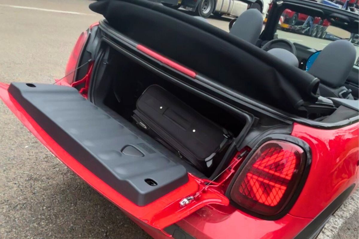 Mini Cabrio 2025