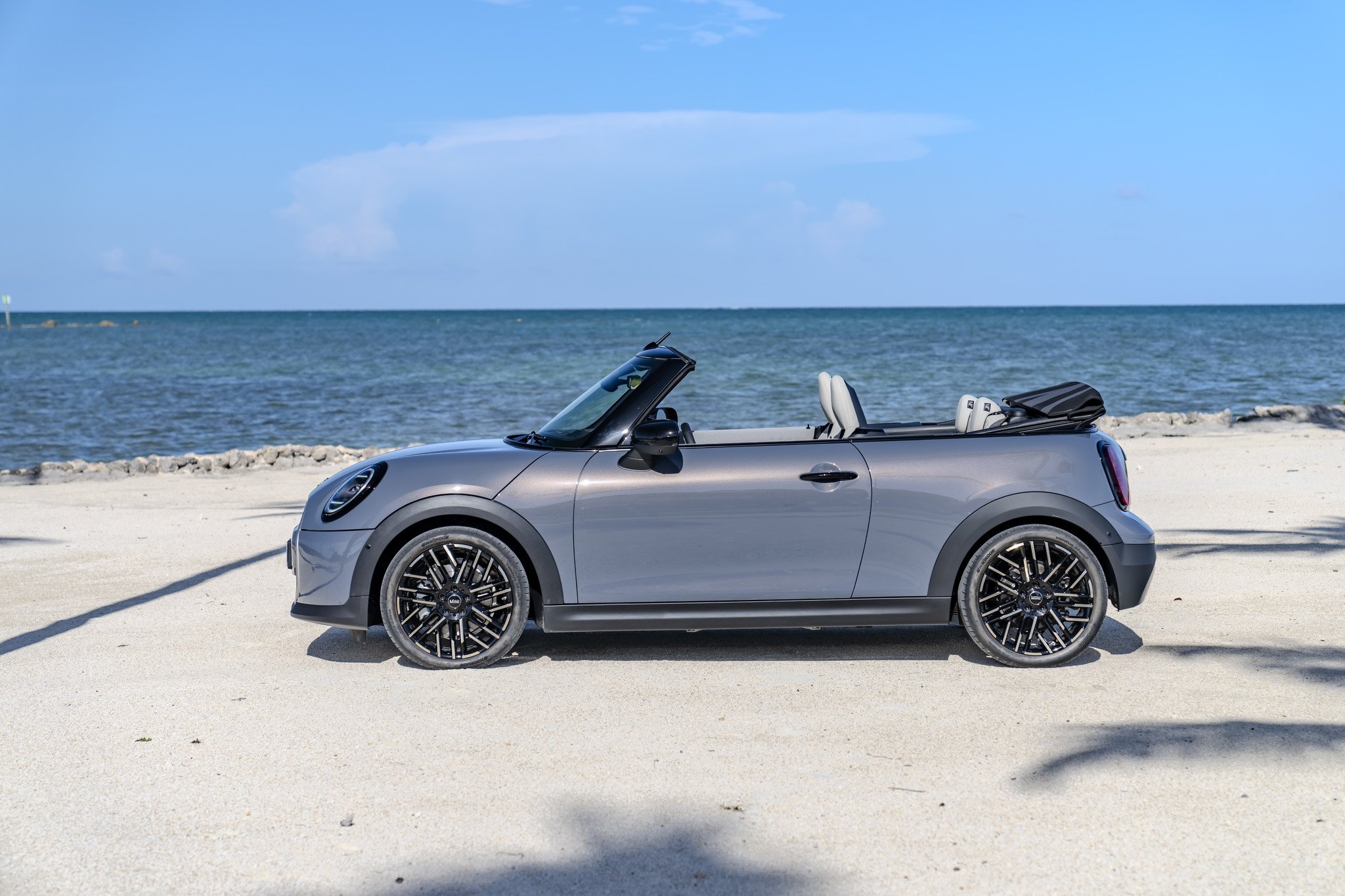 Mini Cabrio 2025