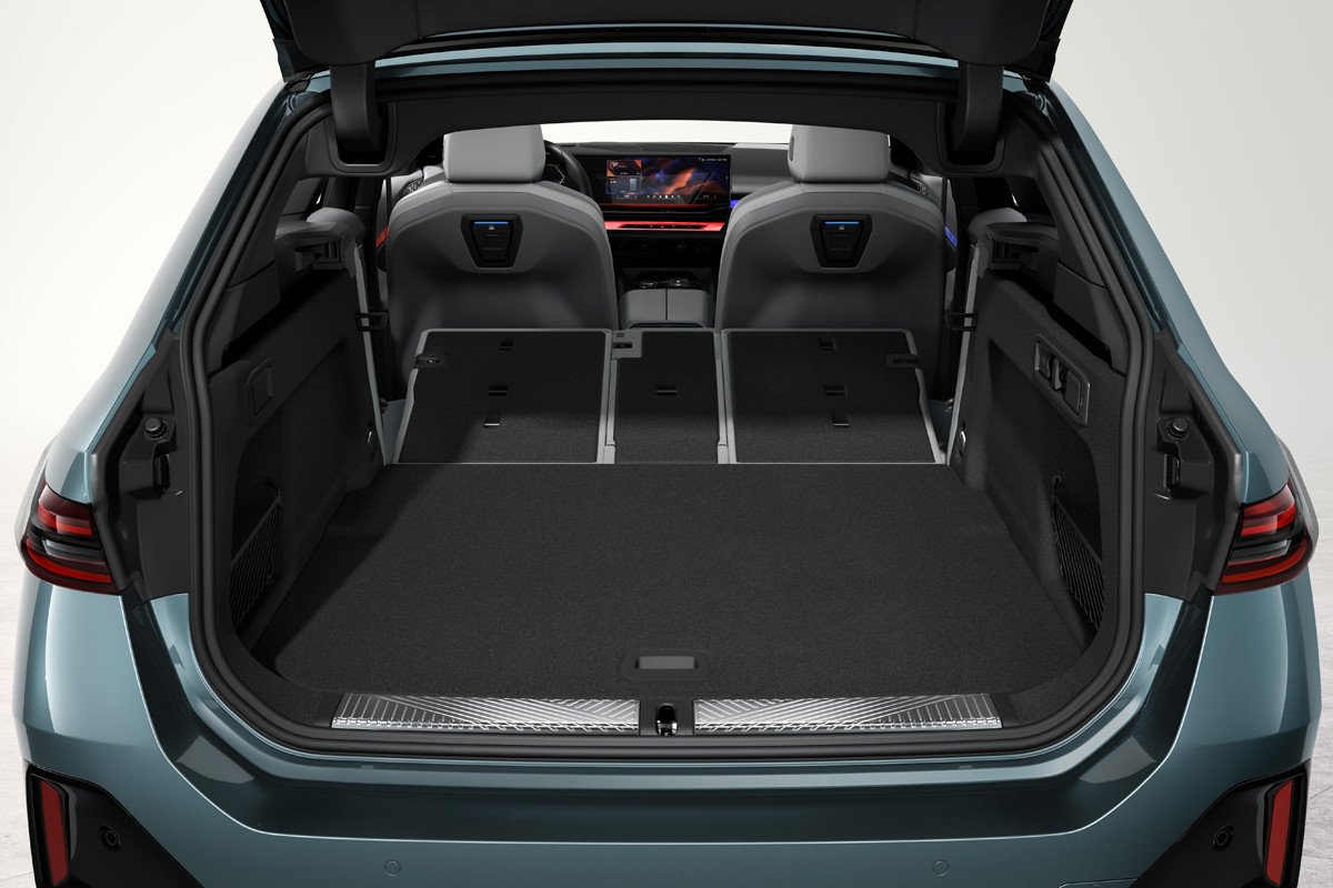 El coche familiar que estabas esperando: así es el nuevo BMW Serie 5 Touring