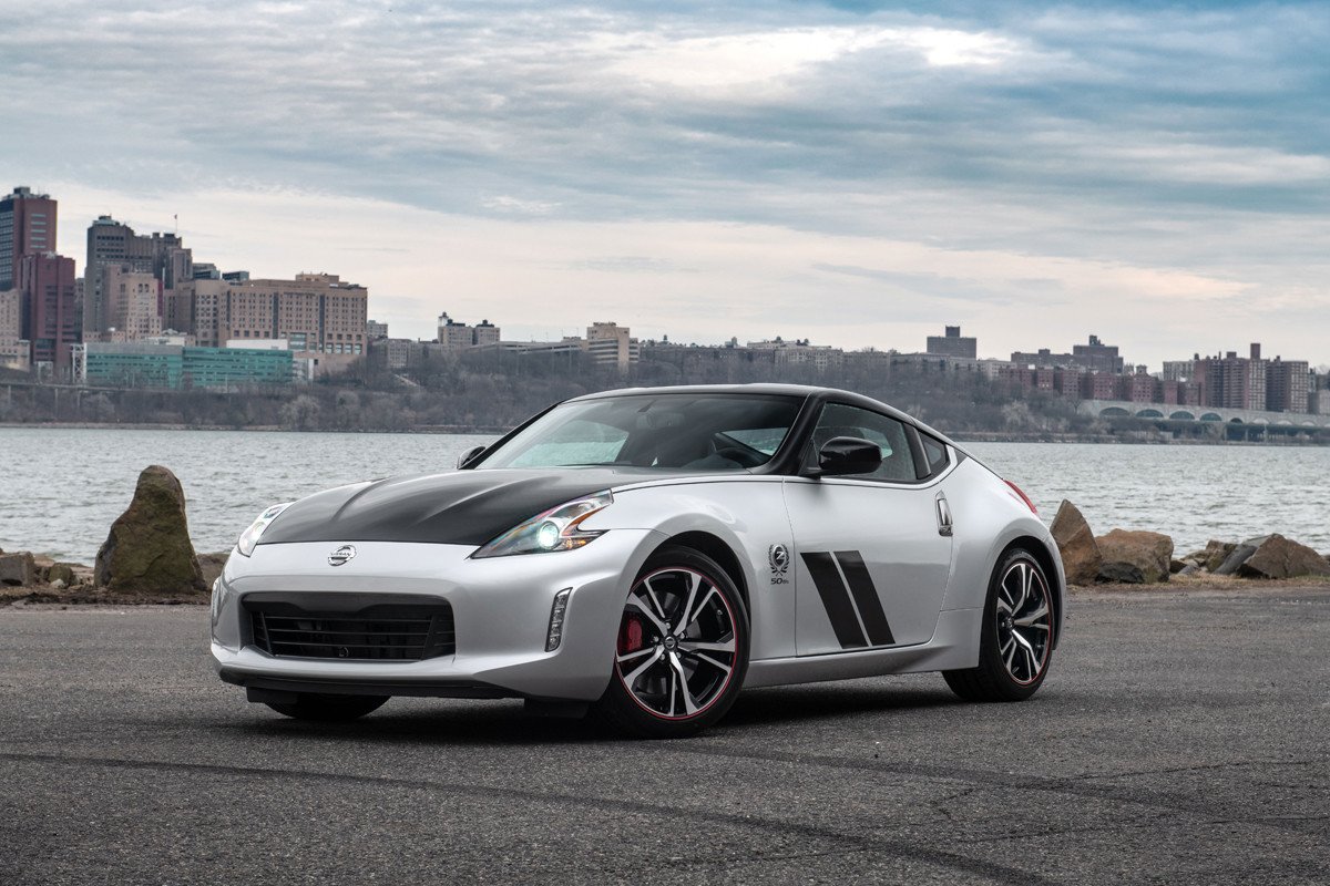 Nissan celebra el 50 Aniversario del primer Z con una edición especial del 370Z