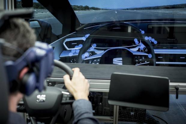 Prueba el nuevo Seat León... sin salir de casa