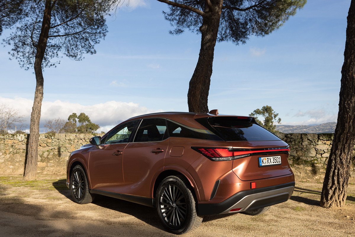 Prueba nuevo Lexus RX 2023: este SUV Premium es ahora más divertido de conducir