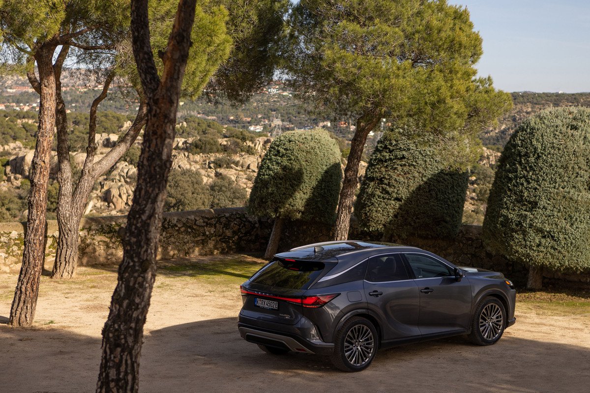 Prueba nuevo Lexus RX 2023: este SUV Premium es ahora más divertido de conducir