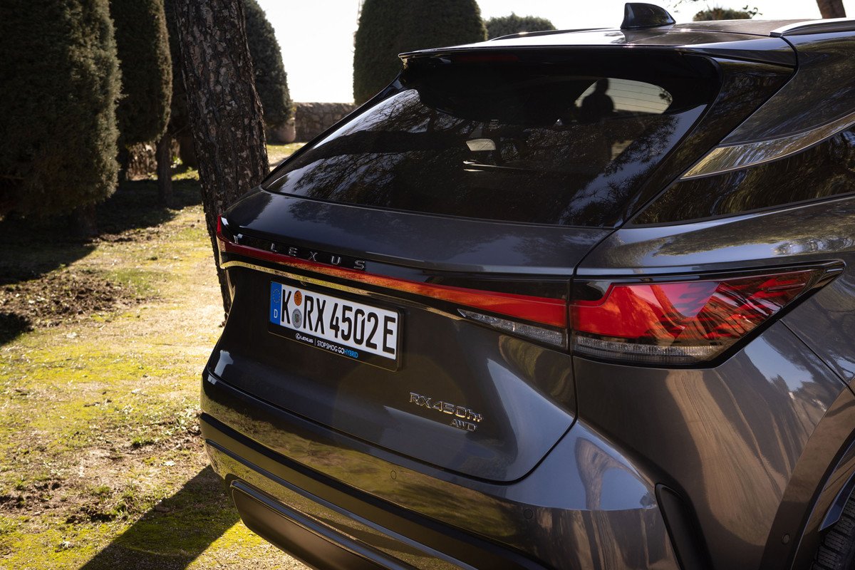 Prueba nuevo Lexus RX 2023: este SUV Premium es ahora más divertido de conducir
