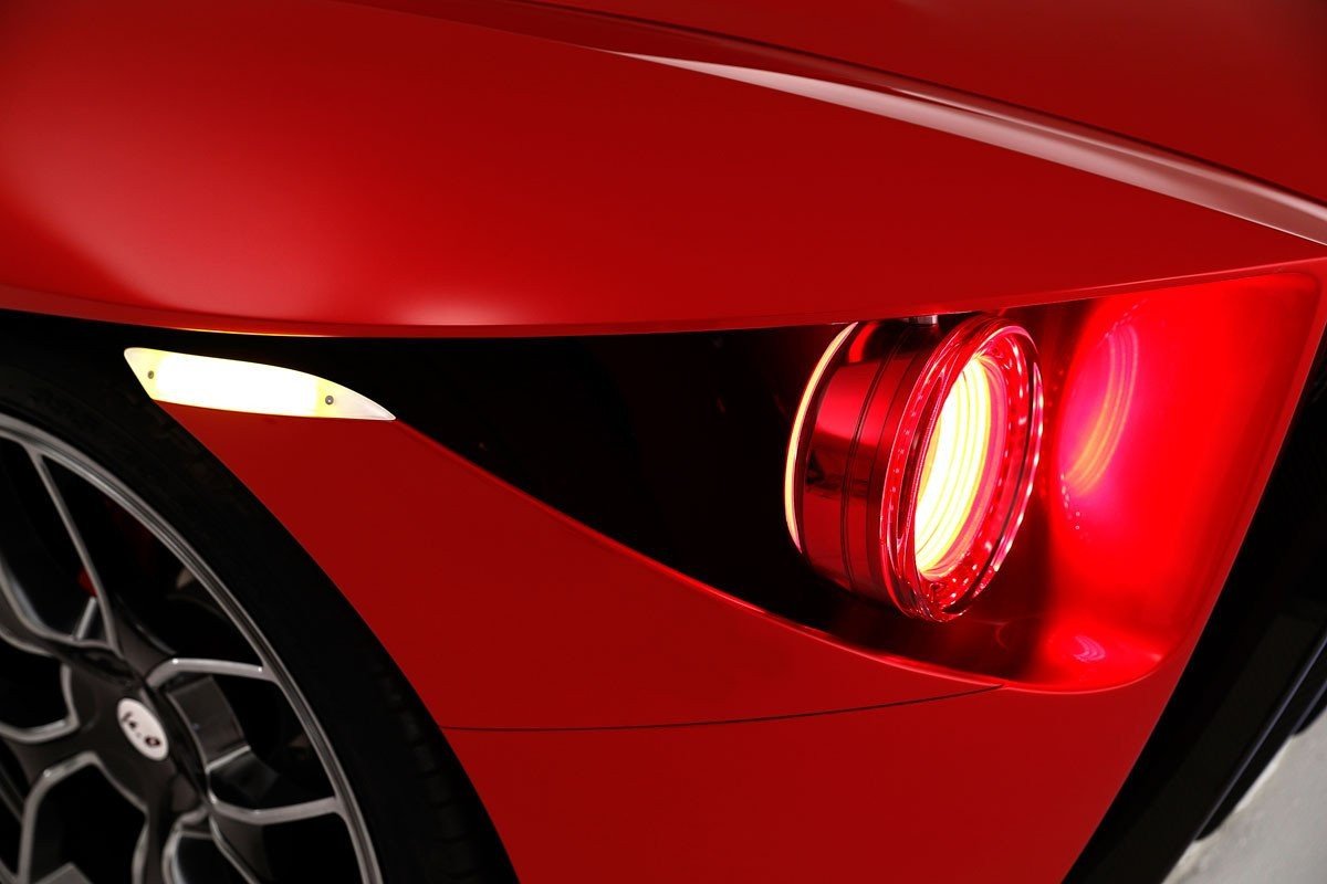 Ken Okuyama Cars presenta el Kode57