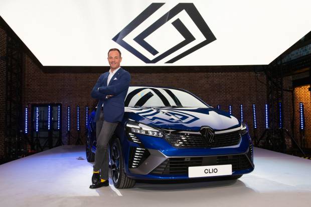 Entrevista Sebastian Guigues: Tres historias de amor con el nuevo Renault Clio