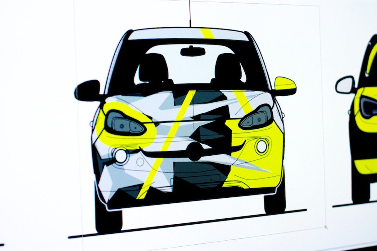 Valentino Rossi diseña un Opel Adam con fines benéficos