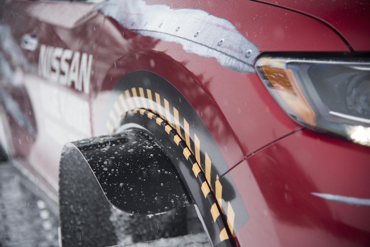 Video Nissan X-Trail con orugas para arrasar en la nieve