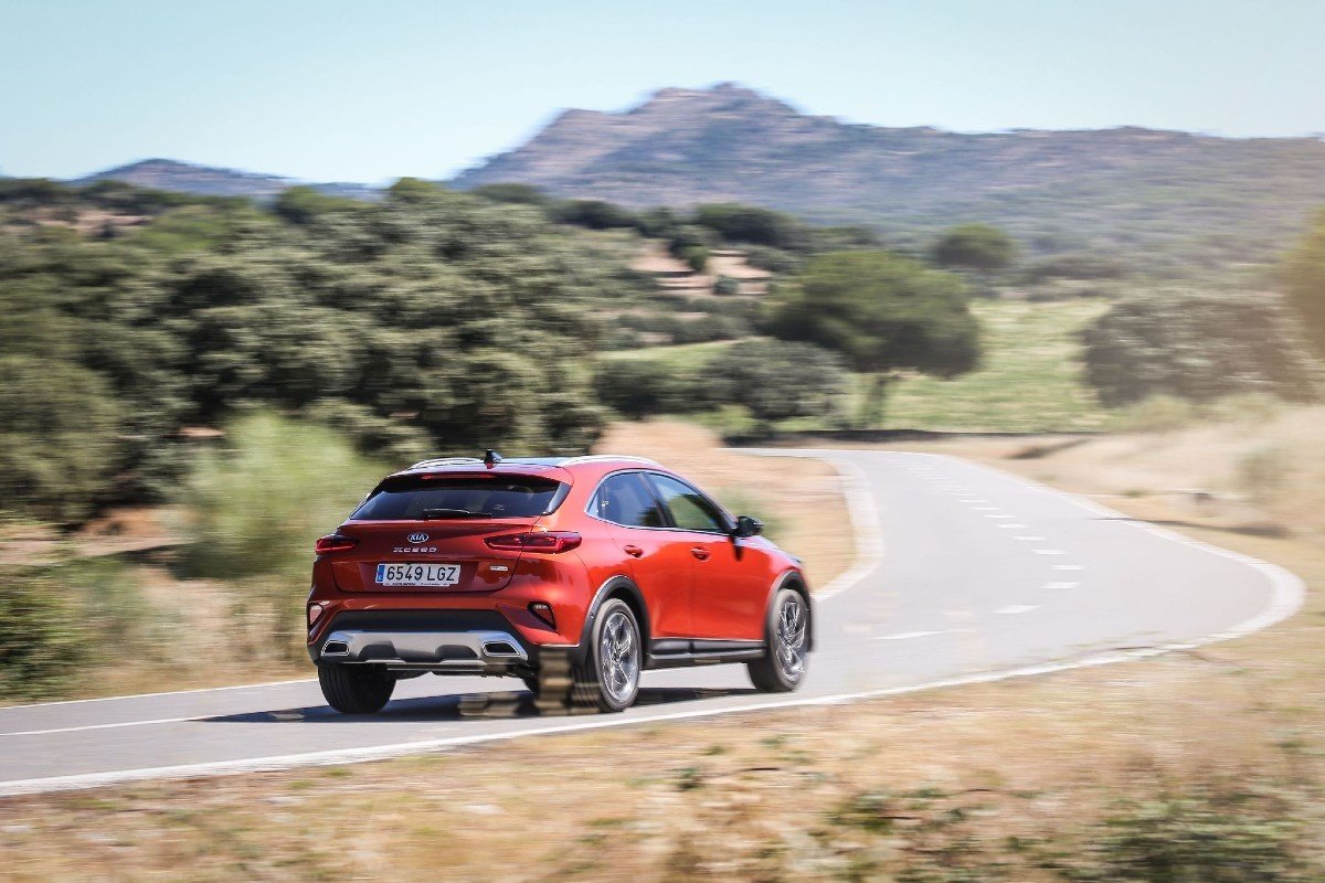 Prueba Kia XCeed Híbrido Enchufable : Precios, datos, fotos y  vídeo