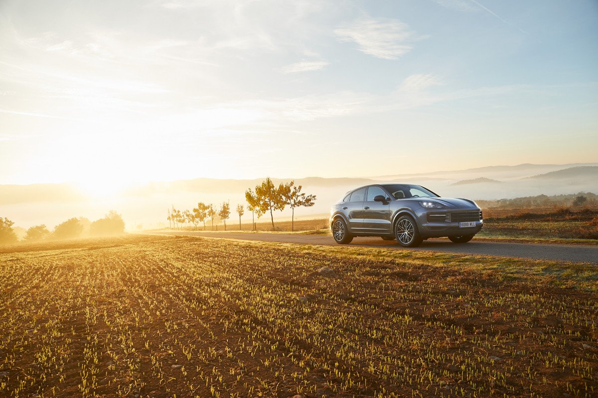 Prueba del nuevo Porsche Cayenne: el SUV que apuesta por los motores híbridos enchufables