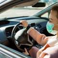 Ante la ola de gripe: ¿debo usar mascarilla en el coche?