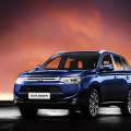 Nueva versión de tracción delantera para el Outlander