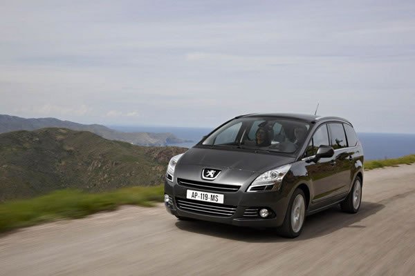 Peugeot 5008: Novedad para el Salón de Frankfurt