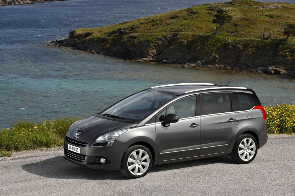 Peugeot 5008: Novedad para el Salón de Frankfurt