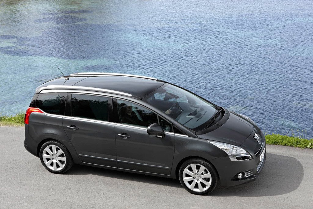 Peugeot 5008: Novedad para el Salón de Frankfurt
