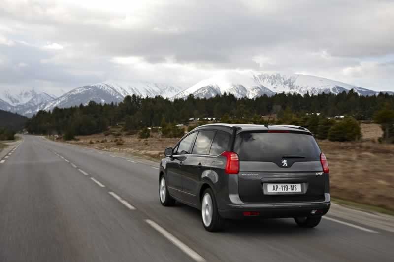 Peugeot 5008: Novedad para el Salón de Frankfurt