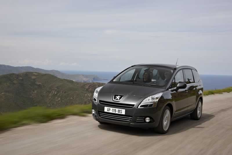 Peugeot 5008: Novedad para el Salón de Frankfurt