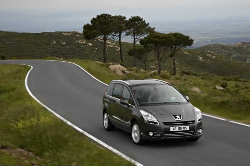 Peugeot 5008: Novedad para el Salón de Frankfurt