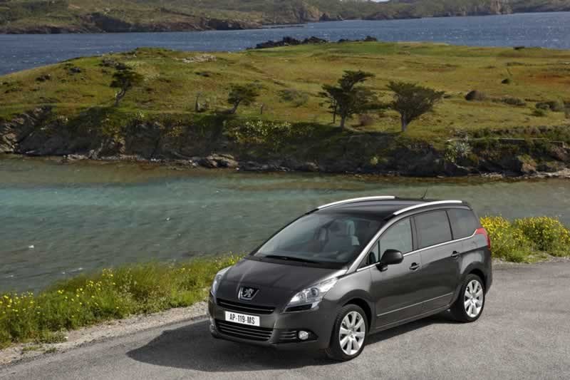 Peugeot 5008: Novedad para el Salón de Frankfurt