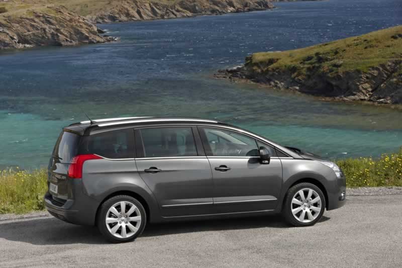 Peugeot 5008: Novedad para el Salón de Frankfurt