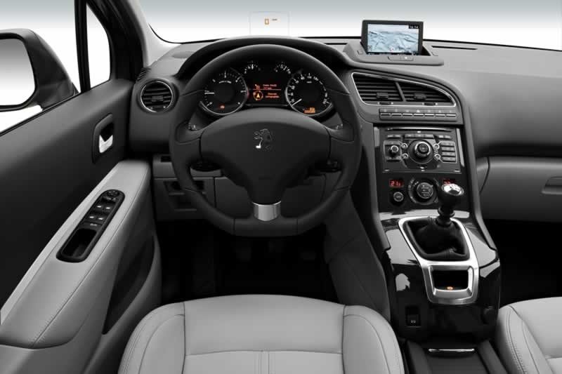 Peugeot 5008: Novedad para el Salón de Frankfurt