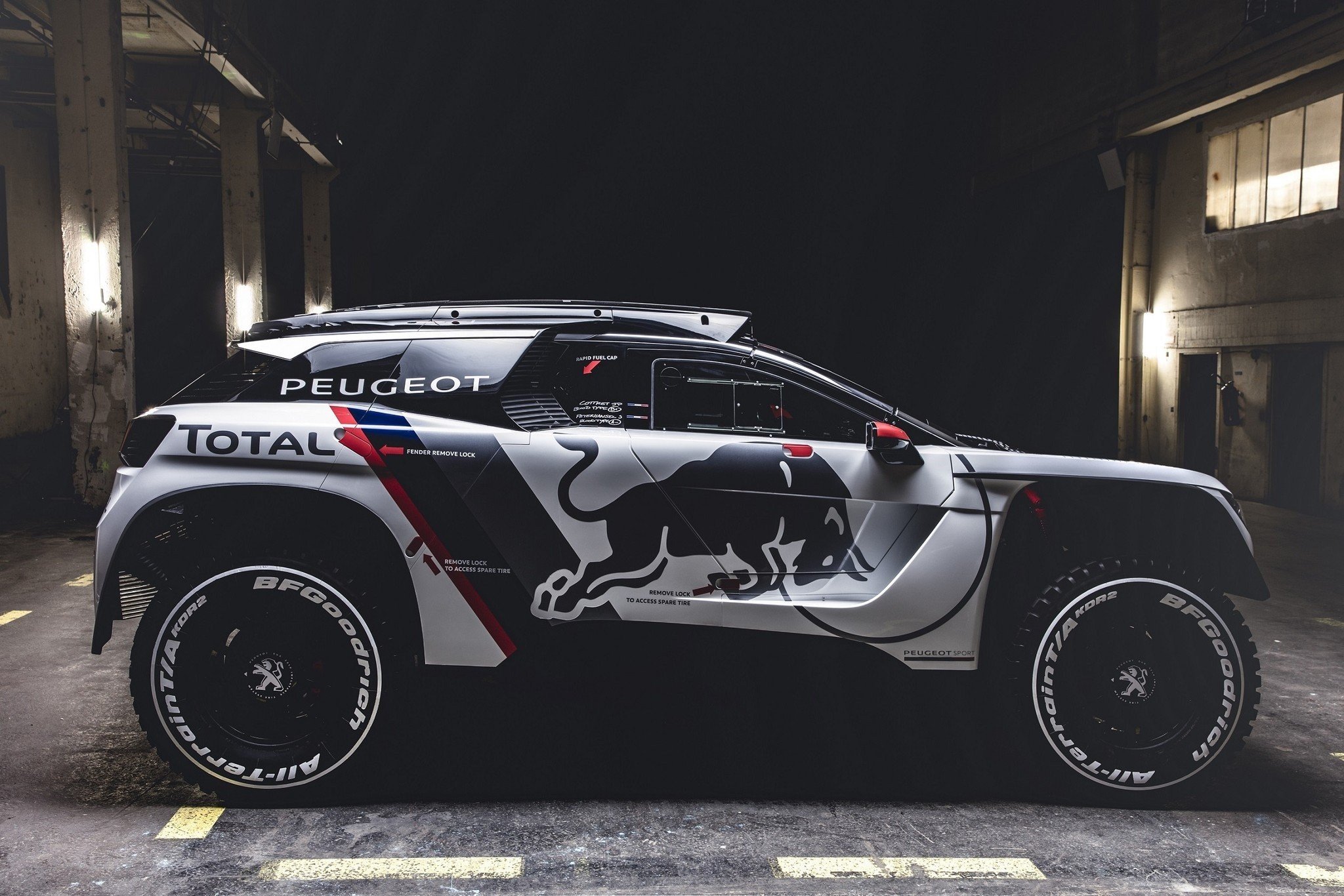 Peugeot 3008 DKR 2017: objetivo Dakar