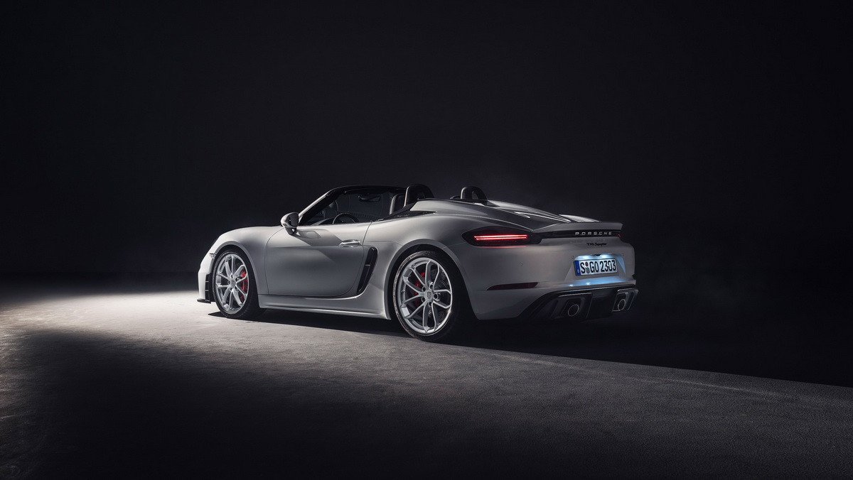 Nuevos Porsche 718 Spyder y 718 Cayman GT4