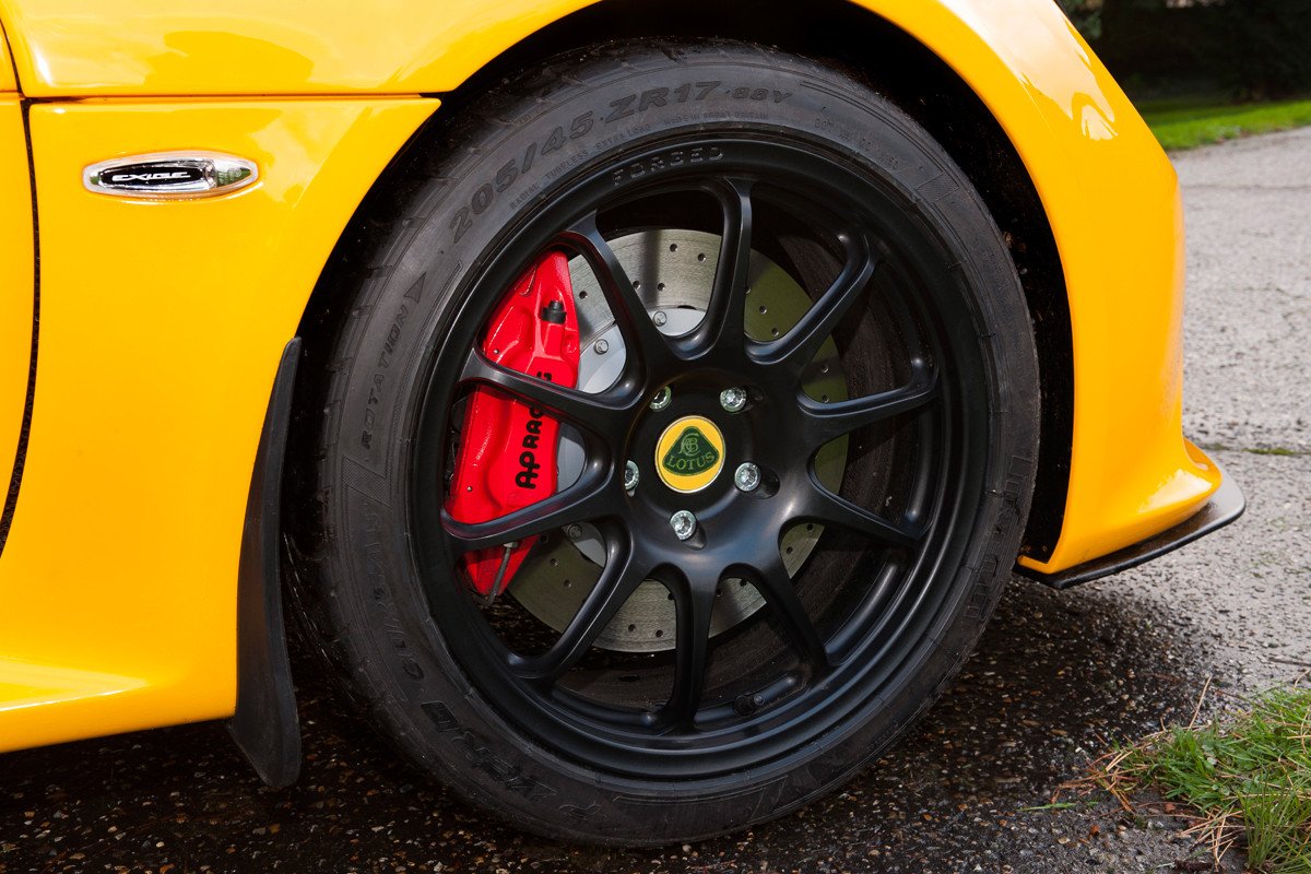 Nuevo Lotus Exige Sport 350, más ligero y más rápido