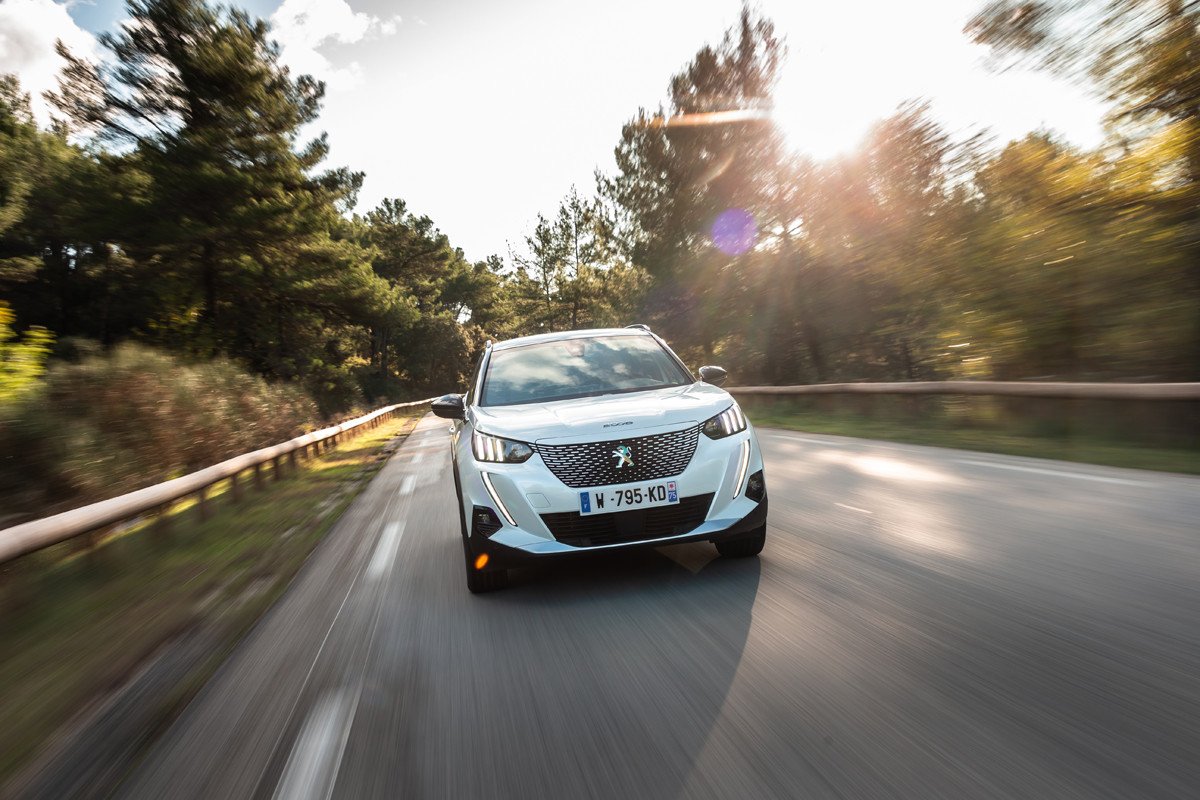Prueba Peugeot e-2008: el SUV eléctrico que se fabrica en Vigo para todo el mundo