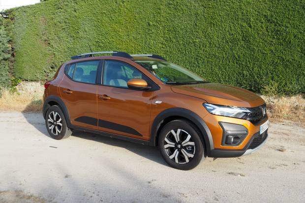 Prueba y opinión del Dacia Sandero Stepway ECO-G: precio y capacidad del depósito GLP