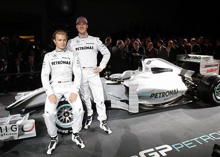 F1: Mercedes GP, vuelven las flechas de plata