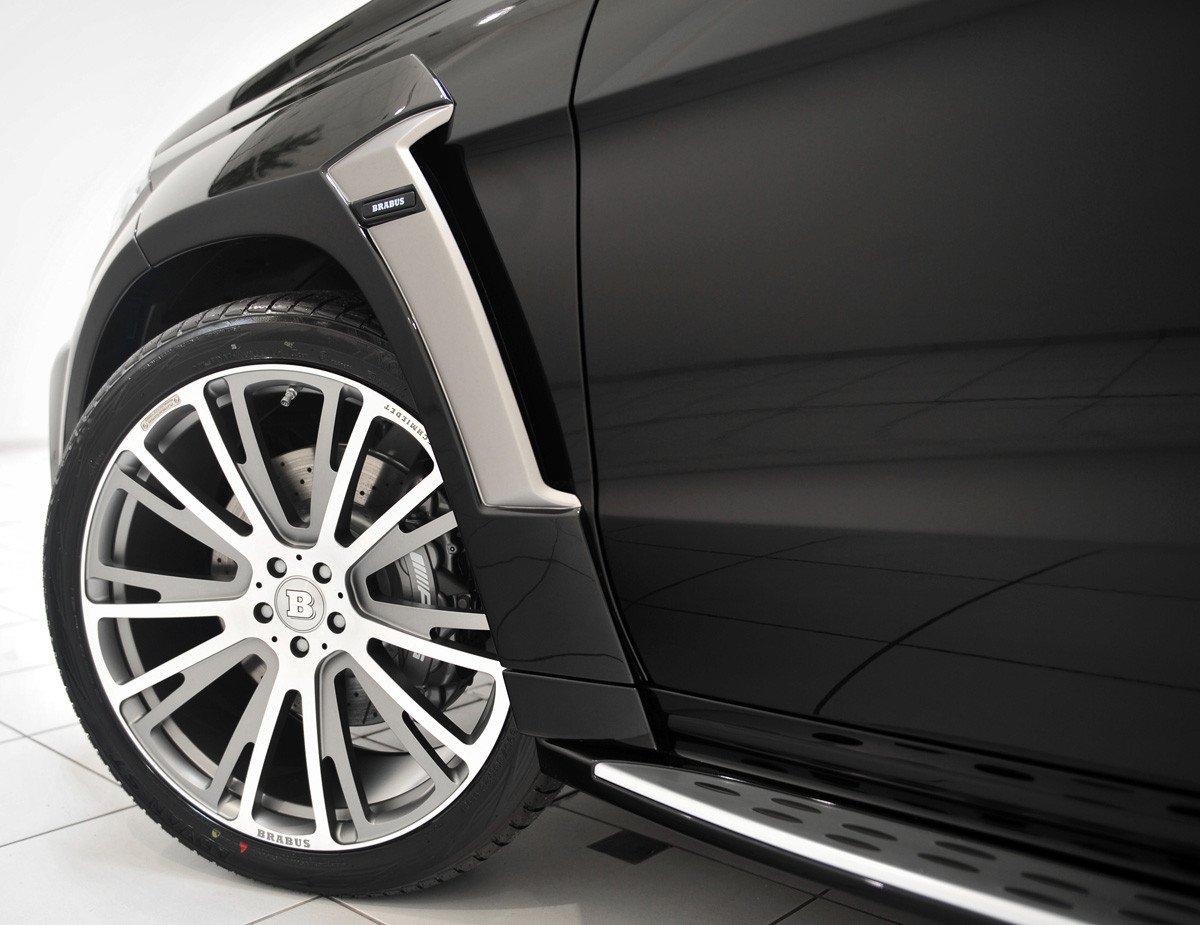Brabus potencia el Mercedes GL 63 AMG