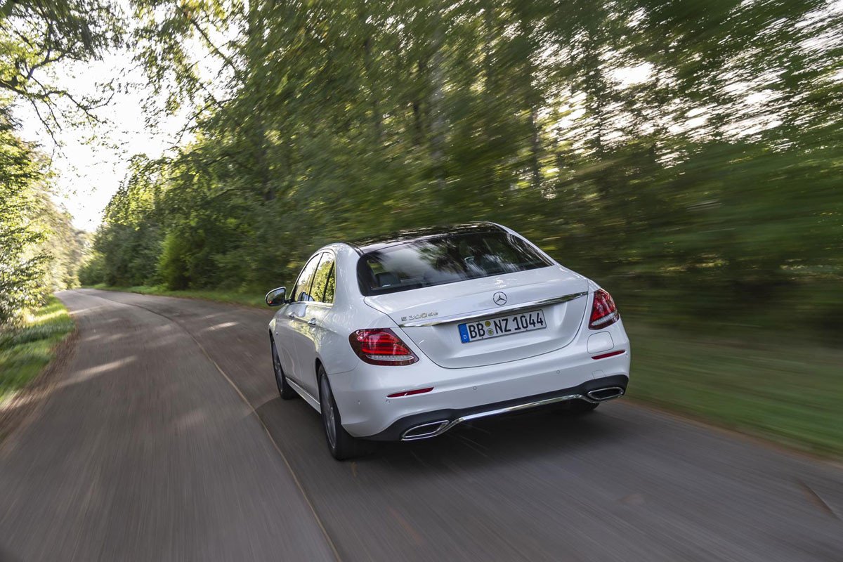A la venta el Mercedes Clase E 300 de: el primer híbrido enchufable diésel