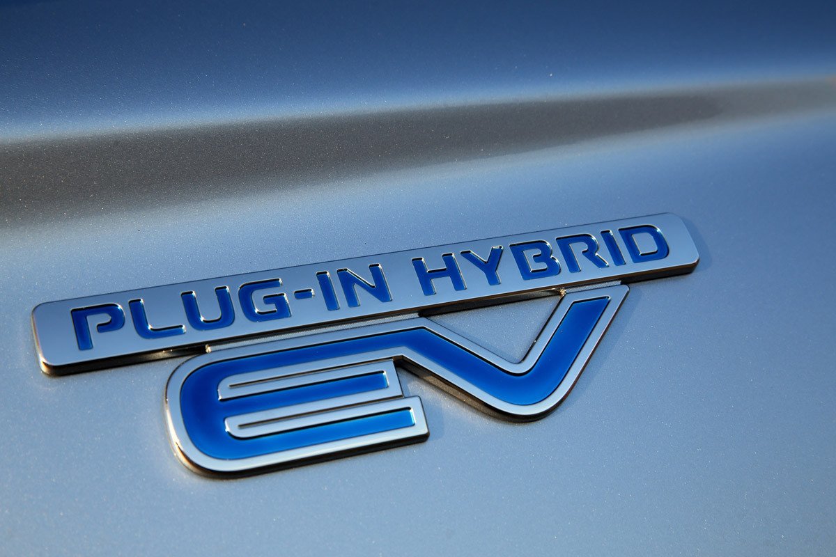 Mitsubishi Outlander PHEV: un híbrido enchufable a precio de diésel.