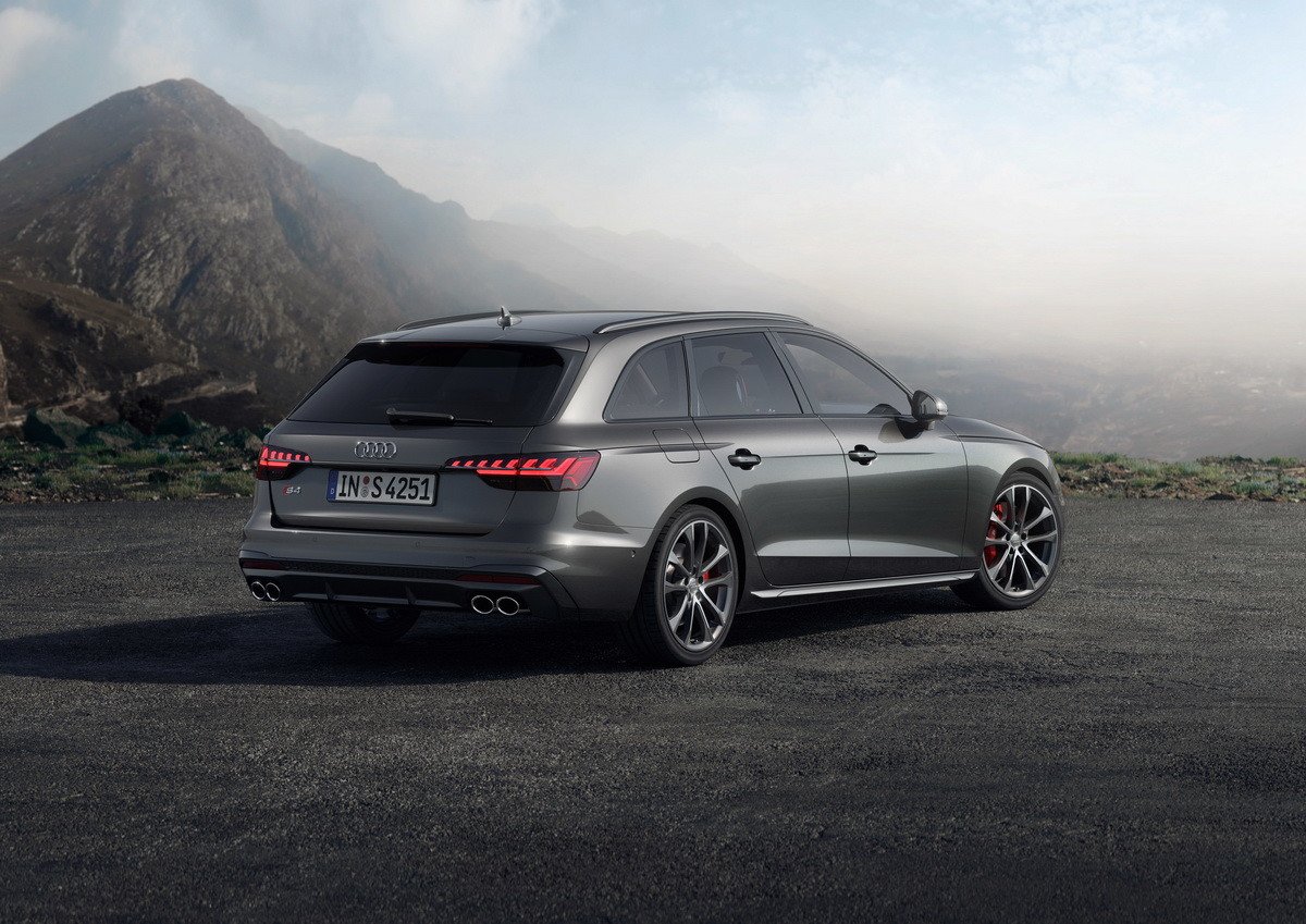 Nuevo Audi A4: más deportivo, más tecnológico, más eficiente
