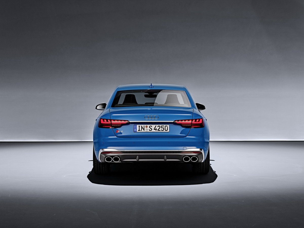 Nuevo Audi A4: más deportivo, más tecnológico, más eficiente