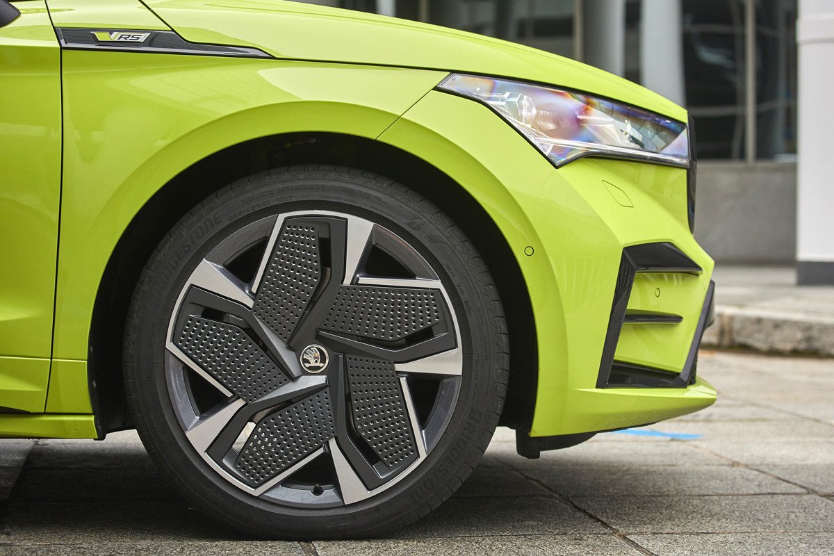 Prueba y opinión Skoda Enyaq Coupé iV: precios actuales y la versión más potente, RS