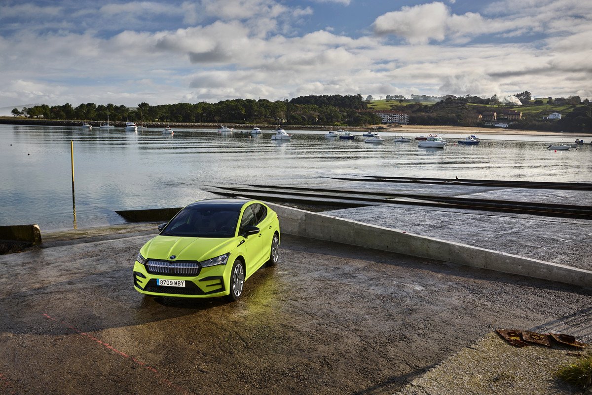 Prueba y opinión Skoda Enyaq Coupé iV: precios actuales y la versión más potente, RS