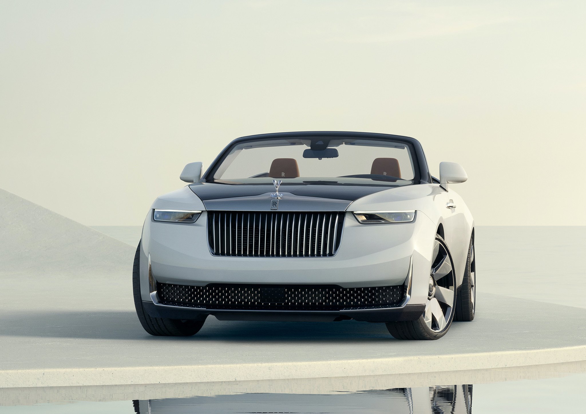 ¿Por qué ya no hay emblemas físicos en el capó de los coches? ¿Por qué ya no hay emblemas físicos en el capó de los coches?