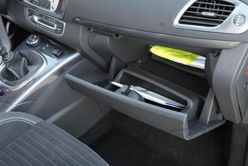 Decálogo Auto10 para viajar seguro este verano 2019