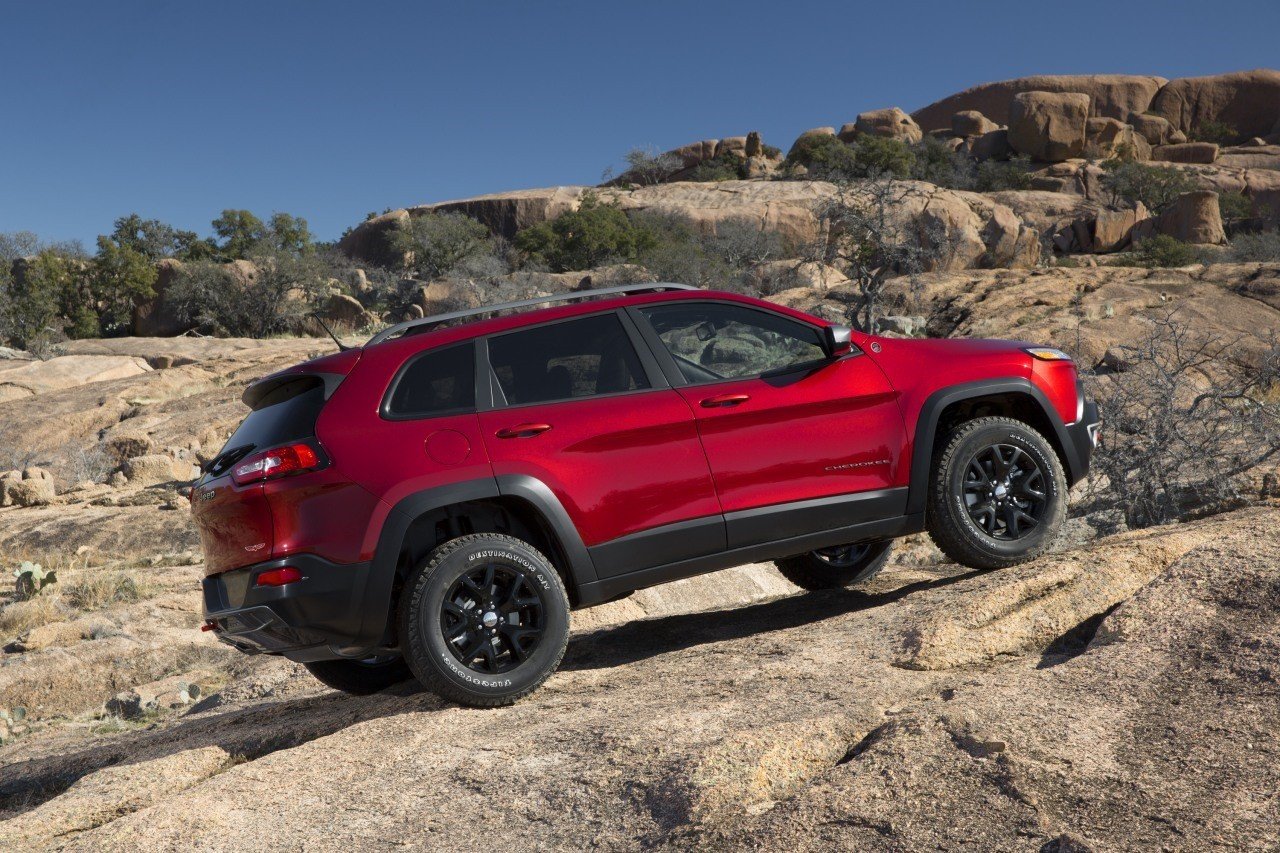 Jeep Cherokee 2013, un SUV para no temer al campo