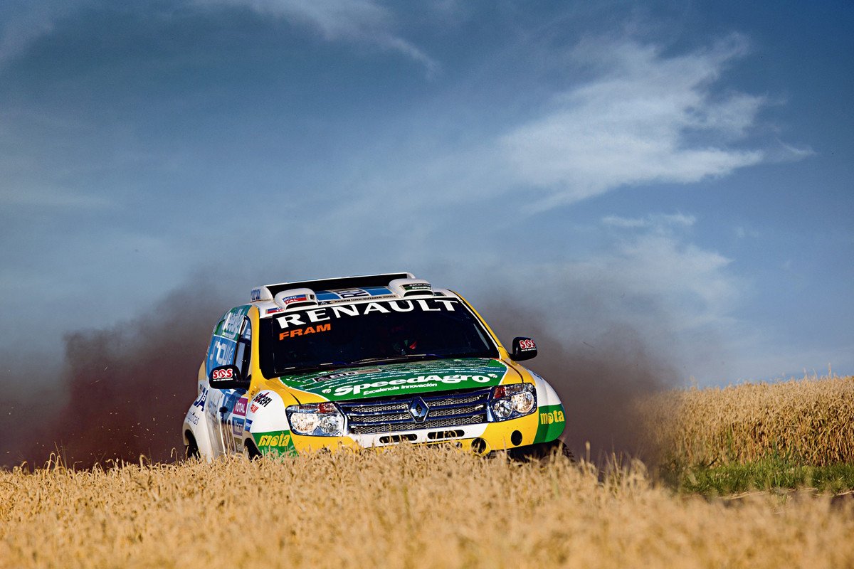 El Top 10 objetivo del Renault Duster Team para el Dakar 2015
