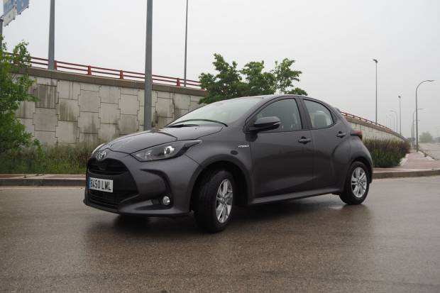 Prueba y opinión del Toyota Yaris Hybrid: mejor comportamiento y más eficiente