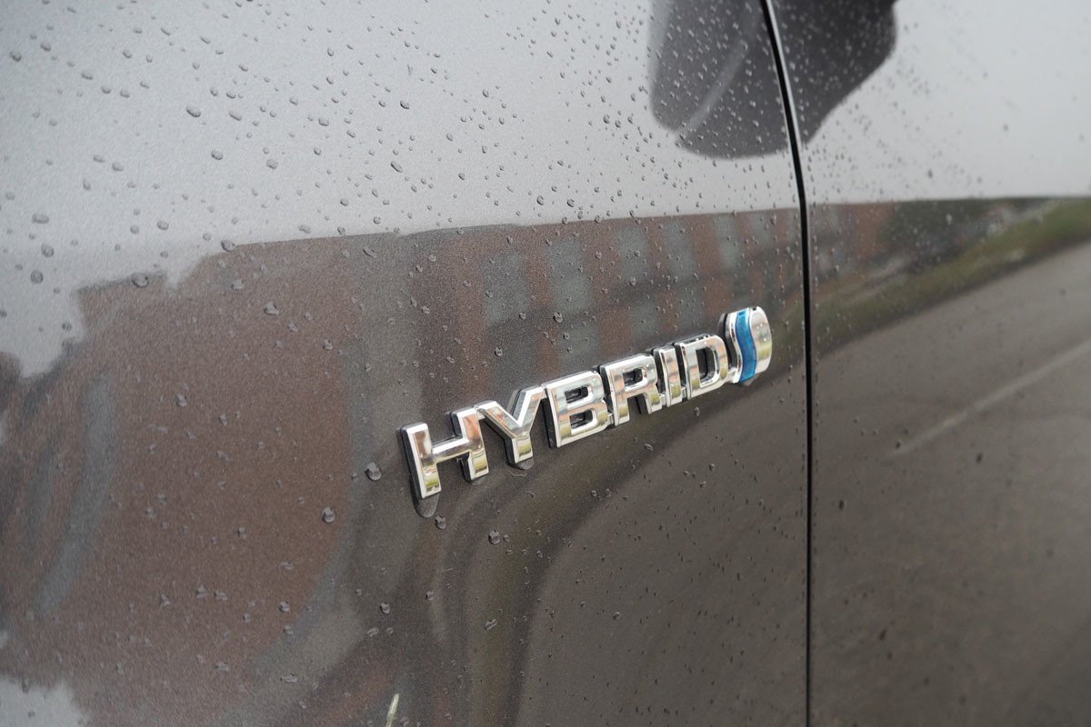 Prueba y opinión del Toyota Yaris Hybrid: mejor comportamiento y más eficiente