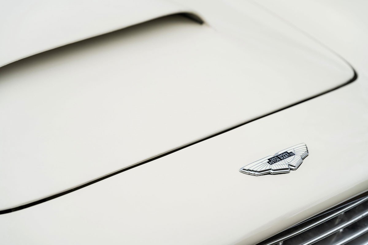Aston Martin diseña su primer clásico con motor eléctrico