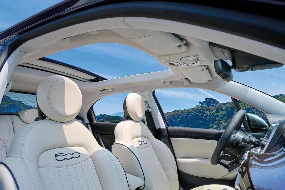 Fiat 500C y 500X Yachting: nuevas ediciones con guiños al mar y sin techo